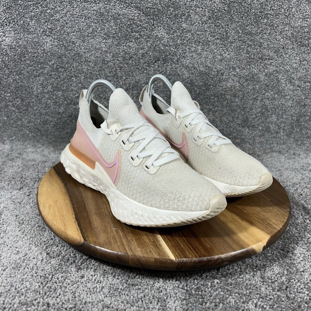 Nike React Infinity FlyKnit CD4372-103 Woman's Size 8 White Running Shoes Used - Picture 3 of 13